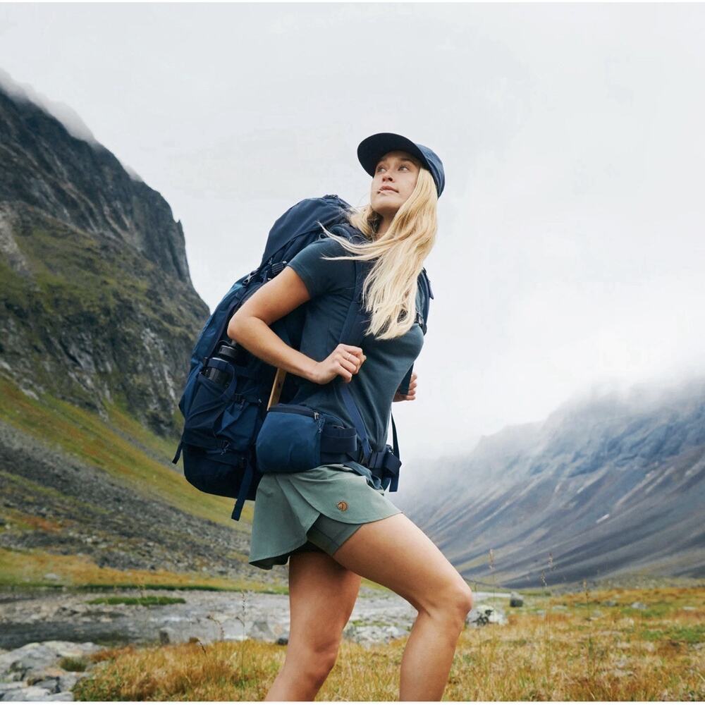 Fjallraven Abisko Midsummer Skort Womens Waist 30-31” Black NWT - Picture 4 of 6